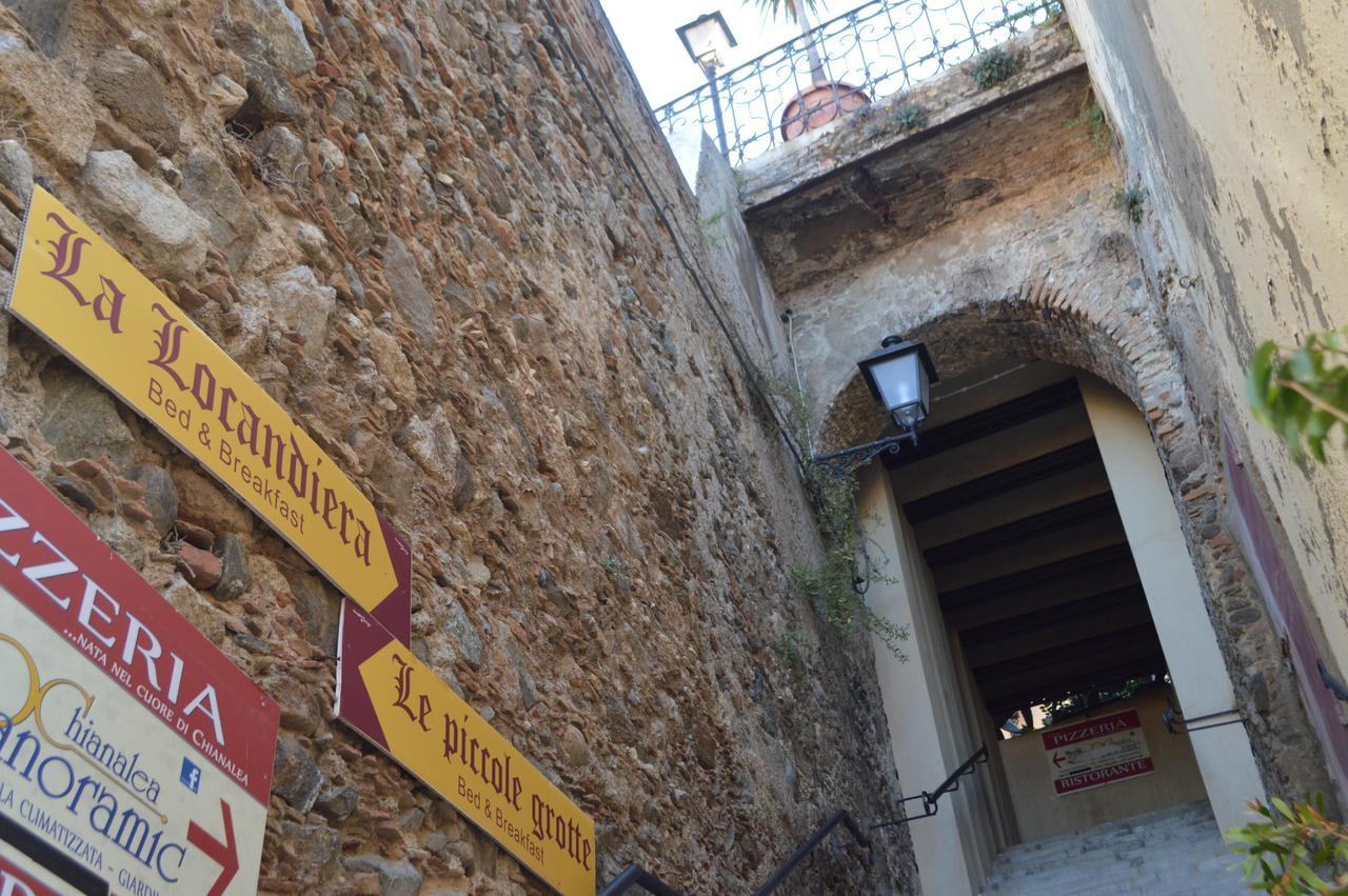 シッラ Le Piccole Grotte Bed & Breakfast エクステリア 写真