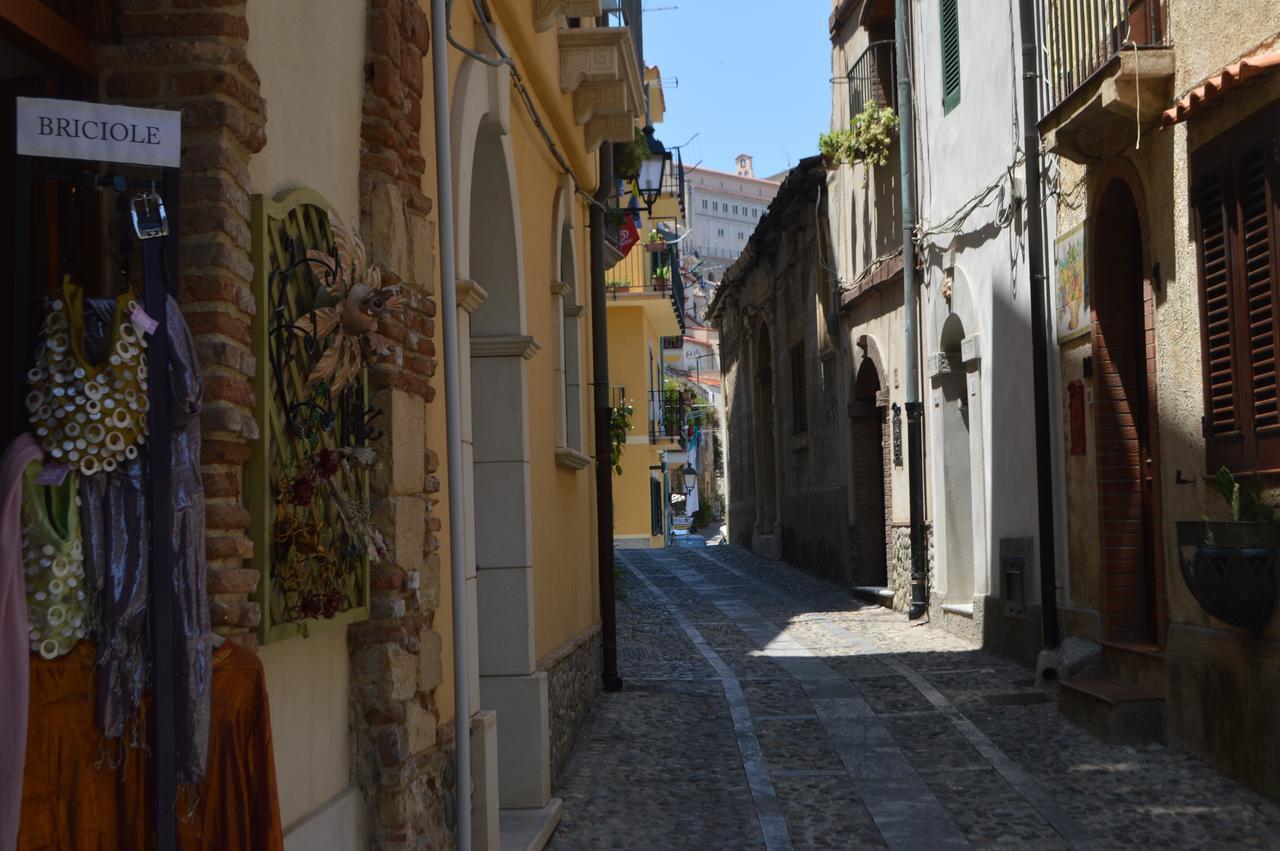 シッラ Le Piccole Grotte Bed & Breakfast エクステリア 写真